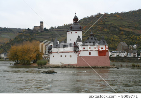 Rhine Castle Ruins Germany 9009771