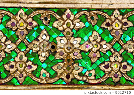 green Thai Traditional Ornament 9012710