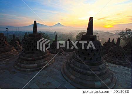 Borobudur Temple Indonesia 9013088