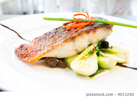 barramundi steak barramundi steak 9013288