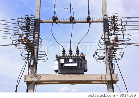 Electric transformer Electric transformer 9014109