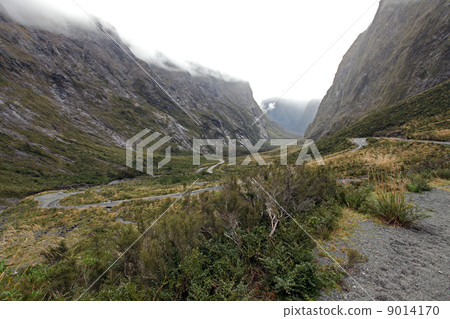 Mountains range Miford Road New Zealand 9014170