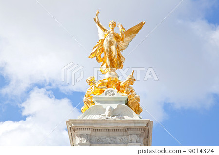 Closeup Queen Victoria Memorial 9014324