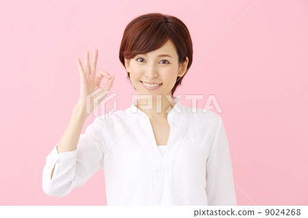 女裝（粉色背） 9024268