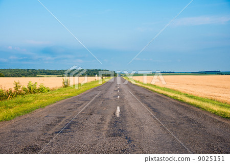 Long road stretching 9025151