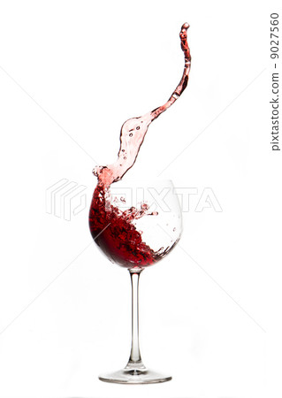 red wine glass 9027560