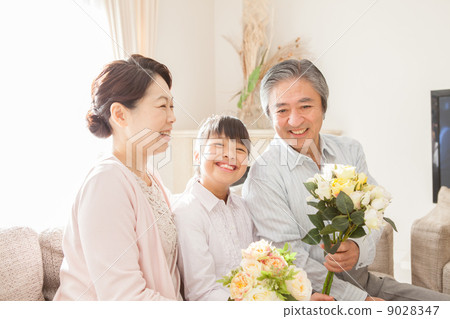 接受從我的孫的一對老夫婦花 接受從我的孫的一對老夫婦花 9028347