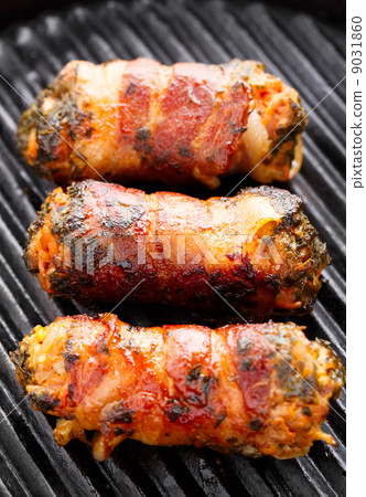 Bacon wrapped cutlet Bacon wrapped cutlet 9031860