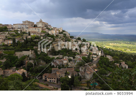 Gordes Gordes 9033994