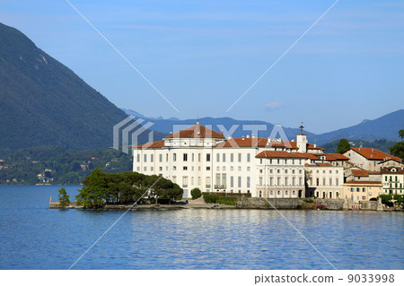Lago Maggiore Lago Maggiore 9033998