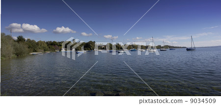 lake, sea 9034509