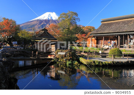 Oshino Hakkai and Mount Fu 9034955