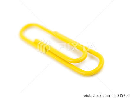 paper clip isolated paper clip isolated 9035293