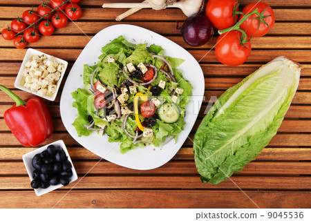 salad with fresh vegetables 9045536