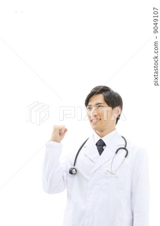 Male doctor Male doctor 9049107
