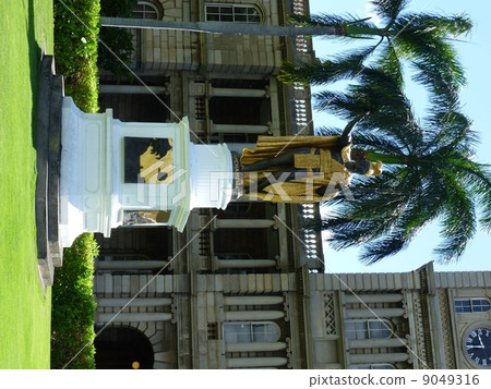 Kamehameha Great statue Kamehameha Great statue 9049316