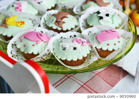 Children's Cakes Children's Cakes 9050960