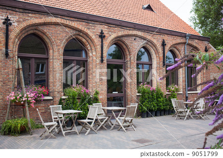 Small cafe in Bruges, Belgium 9051799