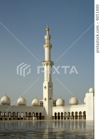 Abu Dhabi Sheikh Zayed White Mosque in UAE Abu Dhabi Sheikh Zayed White Mosque in UAE 9051980
