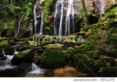 Goldfall Falls Goldfall Falls 9052279