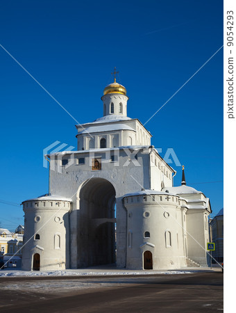 Golden Gates of Vladimir in winter Golden Gates of Vladimir in winter 9054293