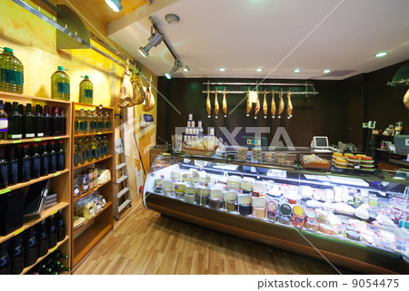 European food shop 9054475