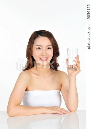 Beauty _ 1998445_ods 9056153