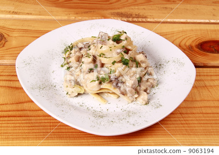 pasta with tomato sauce and meat pasta with tomato sauce and meat 9063194