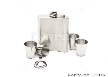 Hip flask and cups with white background Hip flask and cups with white background 9064437