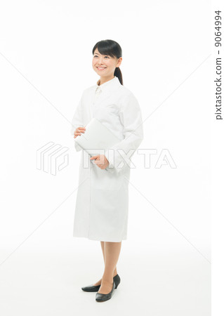 Doctor or pharmacist or researcher 9064994