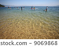 Stand up surfing 9069868