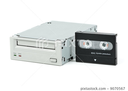 Internal tape drive unit and cassette Internal tape drive unit and cassette 9070567
