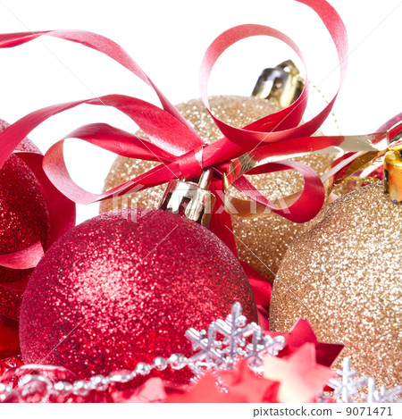 christmas balls with ribbon and tinsel 9071471