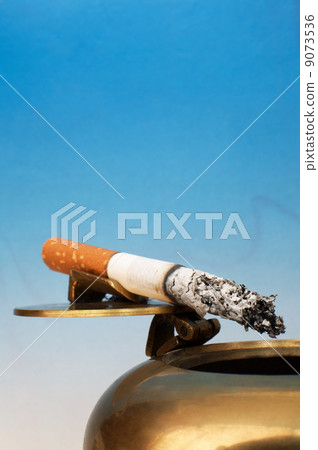 Stub of a cigarette 9073536