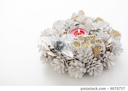 Christmas lease and candle Christmas lease and candle 9078757