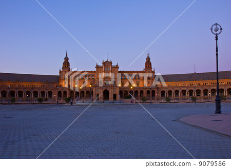 Plaza de Espana at night, Sevilla 9079586