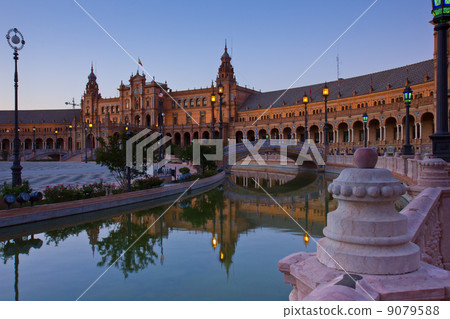 Square of Spain at night, Sevilla, Spain 9079588