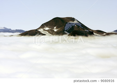 View above the clouds at Dalsnibba viewpoint (Norway) 9080916