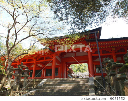 World Heritage Nara Kasuga Taiseisha Keiga gate 9081552