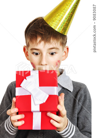 surprised boy 9083087