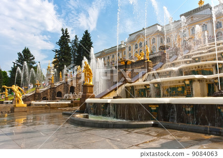 Peterhof Peterhof 9084063