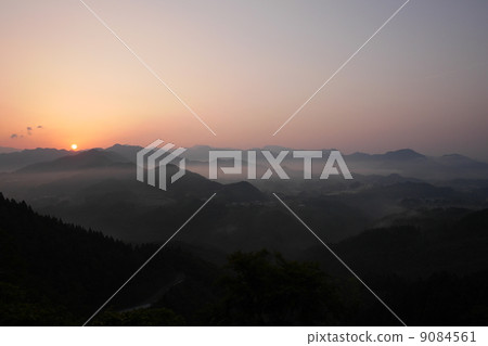 高千穗的早晨 高千穗的早晨 9084561