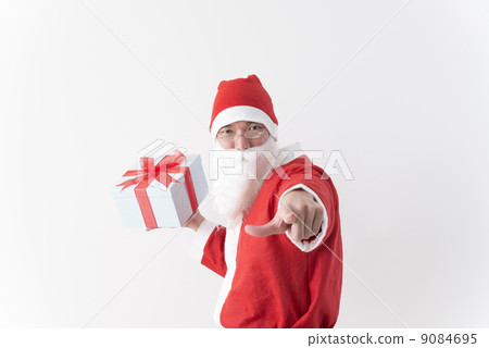 Santa Claus	 9084695