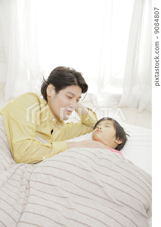 Sleeping 9084807