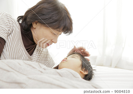 Sleeping 9084810