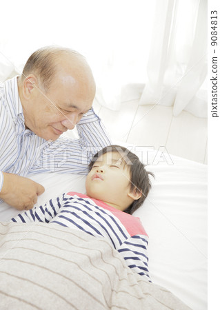 Sleeping 9084813