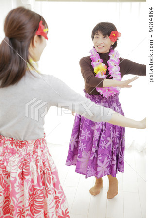 Hula classroom 9084864