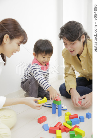 Play with children 9084886