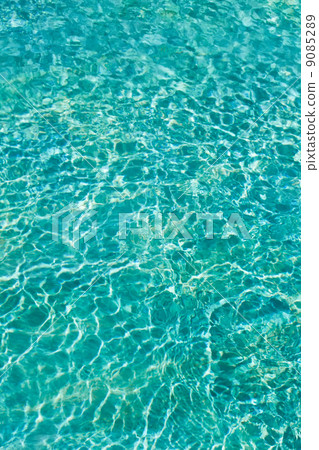 Sea water 9085289