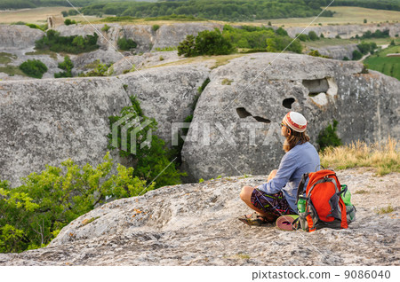 Hiking man having rest 9086040
